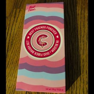 Make-up - Half Caked, Best Friends Forever, Blush & Brush, Vegan Approved